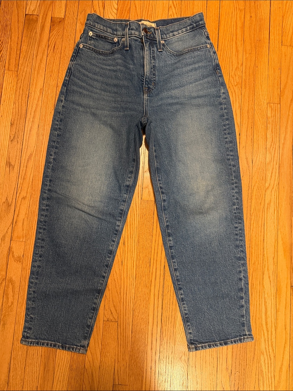 Madewell Women's Balloon High-Rise Jeans in Medium Blue Wash 27